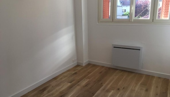 Logement tudiant T4 à Troyes (10000)