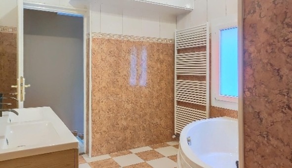 Logement tudiant T4 à Troyes (10000)