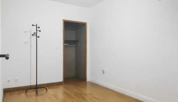 Logement tudiant T4 à Troyes (10000)