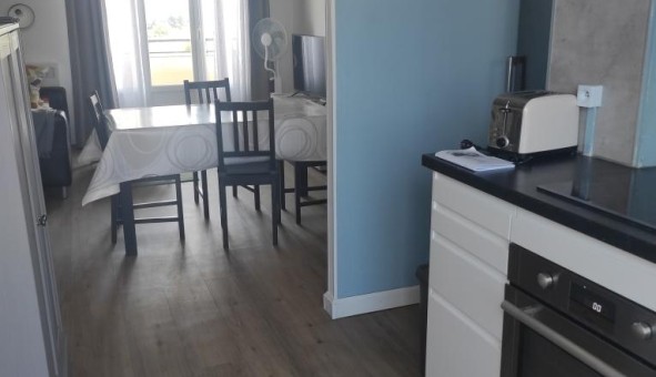 Logement étudiant Location T4 Vide Vénissieux (69200)