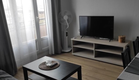 Logement tudiant T4 à Vnissieux (69200)
