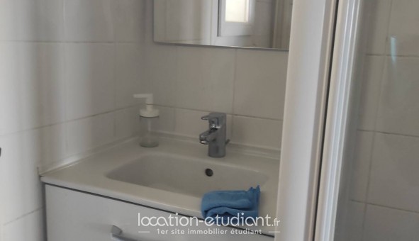 Logement tudiant T4 à Vnissieux (69200)