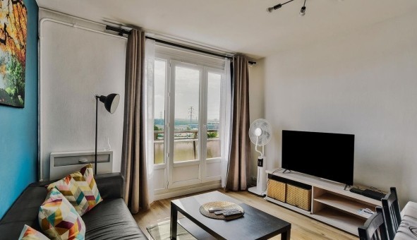 Logement �tudiant T4 &agrave; V�nissieux (69200)
