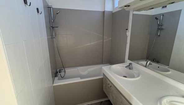 Logement �tudiant T4 &agrave; Verneuil sur Seine (78480)