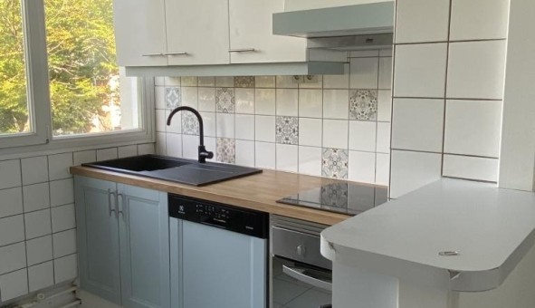 Logement �tudiant T4 &agrave; Verneuil sur Seine (78480)