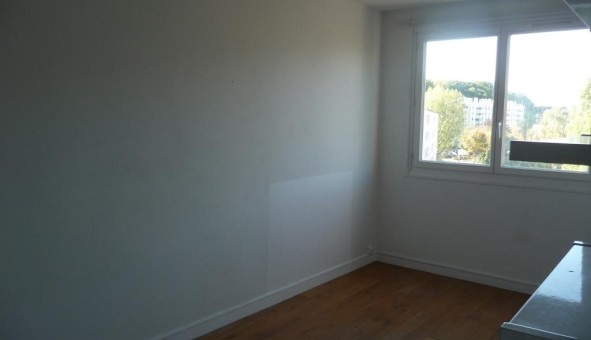 Logement tudiant T4 à Versailles (78000)