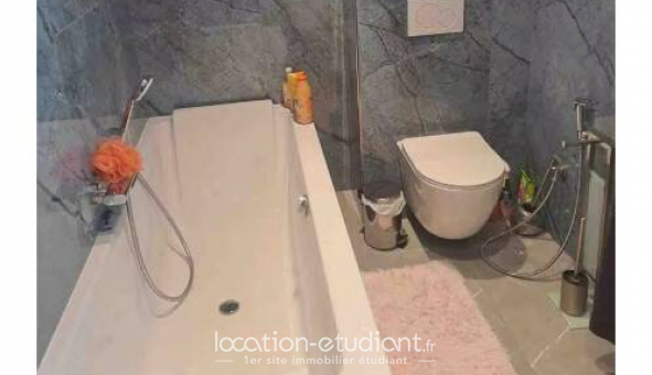 Logement tudiant T4 à Villeneuve Loubet (06270)