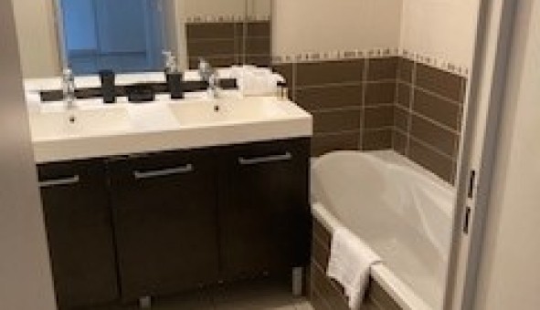 Logement tudiant T4 à Villeurbanne (69100)