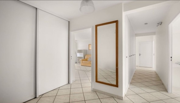 Logement �tudiant T4 &agrave; Villeurbanne (69100)