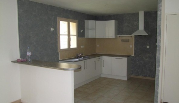 Logement tudiant T5 à Accolay (89460)