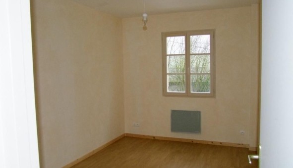 Logement tudiant T5 à Accolay (89460)