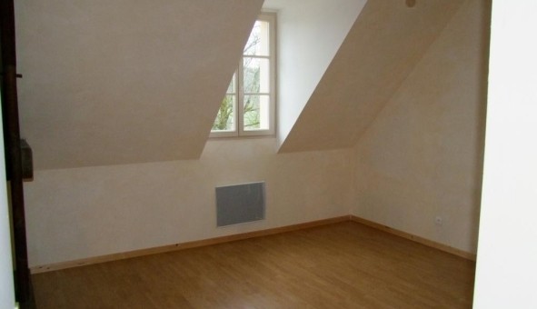 Logement tudiant T5 à Accolay (89460)