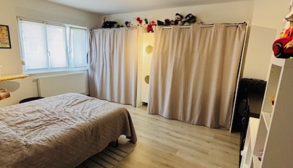 Logement tudiant T5 à Achain (57340)