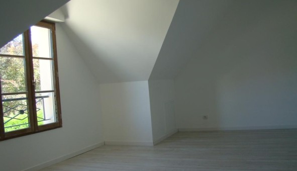 Logement �tudiant T5 &agrave; Ach�res la For�t (77760)