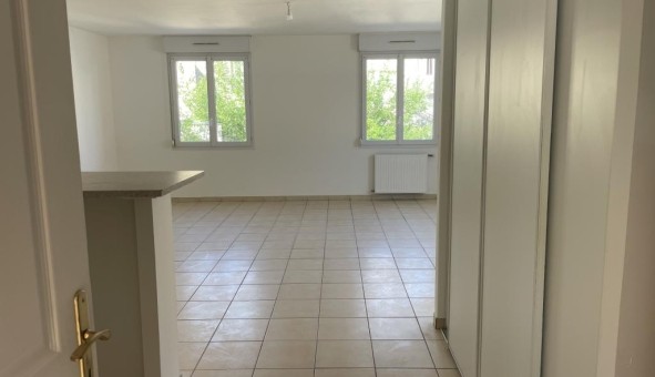 Logement tudiant T5 à Acy (02200)