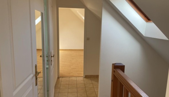 Logement tudiant T5 à Acy (02200)