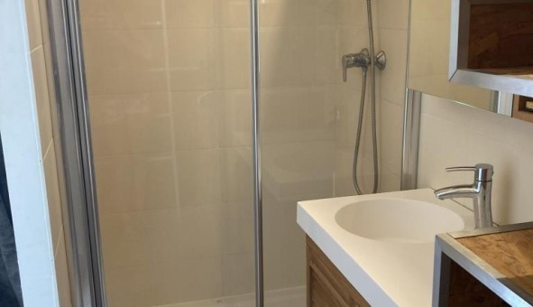 Logement �tudiant T5 &agrave; Adissan (34230)