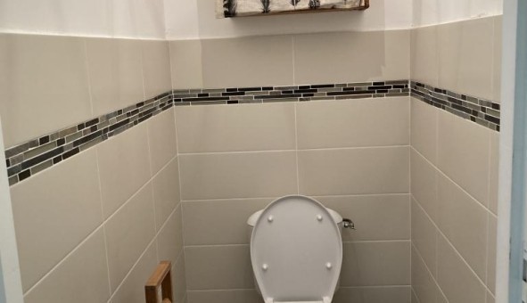 Logement �tudiant T5 &agrave; Adissan (34230)