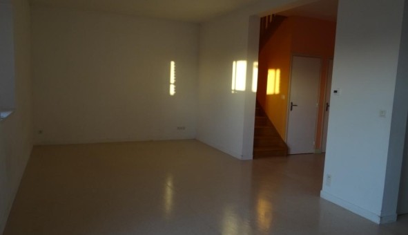 Logement tudiant T5 à Ahuill (53940)