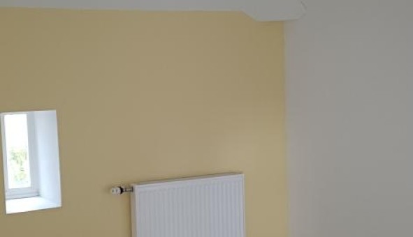 Logement �tudiant T5 &agrave; Ahuill� (53940)