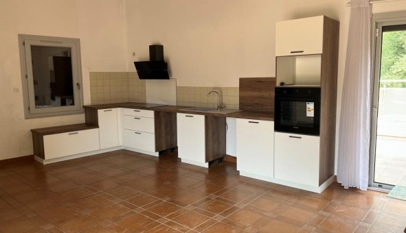 Logement tudiant T5 à Ailhon (07200)