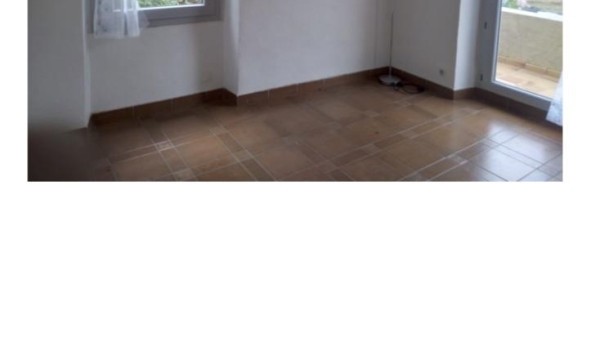 Logement tudiant T5 à Ailhon (07200)