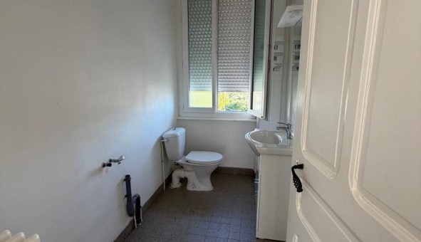 Logement tudiant T5 à Ailhon (07200)