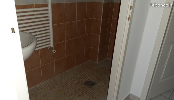 Logement tudiant T5 à Allain (54170)