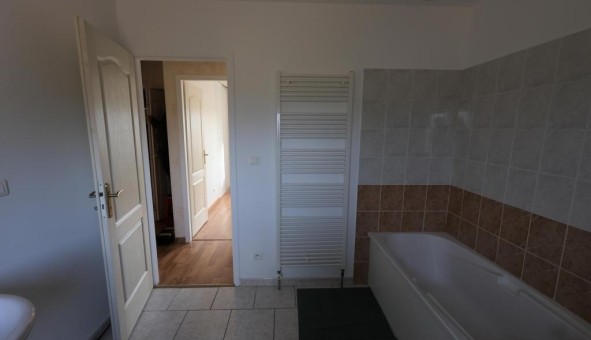 Logement �tudiant T5 &agrave; Allain (54170)