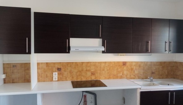 Logement tudiant T5 à Allas Bocage (17150)