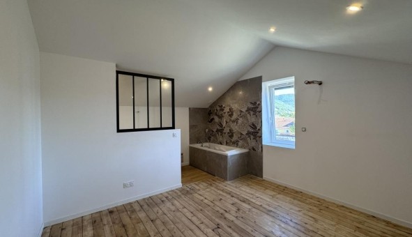 Logement tudiant T5 à Ambrieu en Bugey (01500)