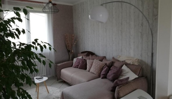 Logement tudiant T5 à Amn (72540)