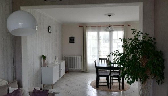 Logement tudiant T5 à Amn (72540)