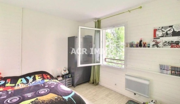 Logement tudiant T5 à Andrsy (78570)
