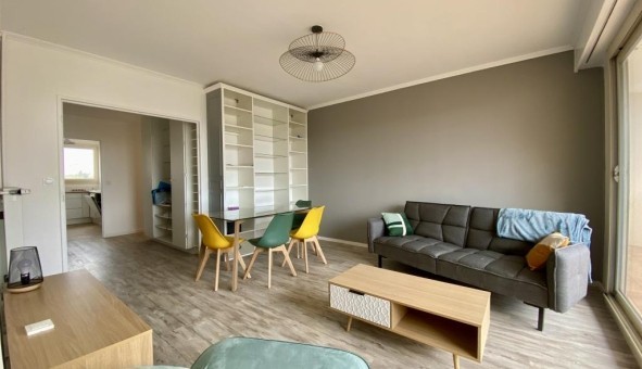 Logement tudiant Location T5 Vide Angers (49000)