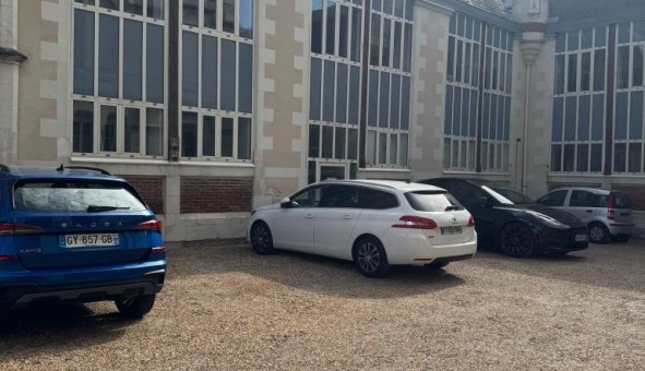 Logement tudiant T5 à Angers (49000)