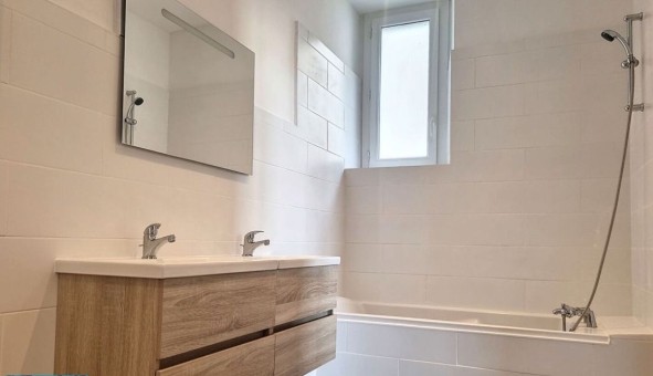 Logement �tudiant T5 &agrave; Angers (49000)