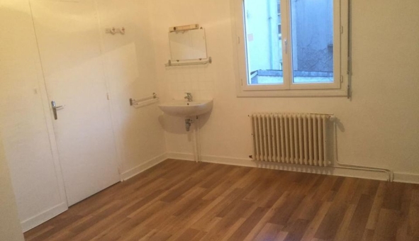 Logement �tudiant T5 &agrave; Angers (49000)