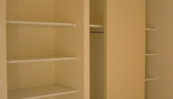 Logement tudiant T5 à Anglars (46120)