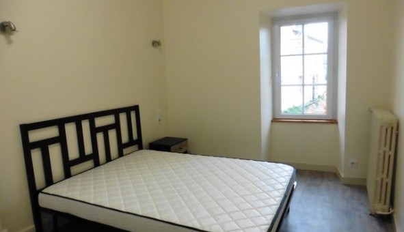 Logement �tudiant T5 &agrave; Ardin (79160)