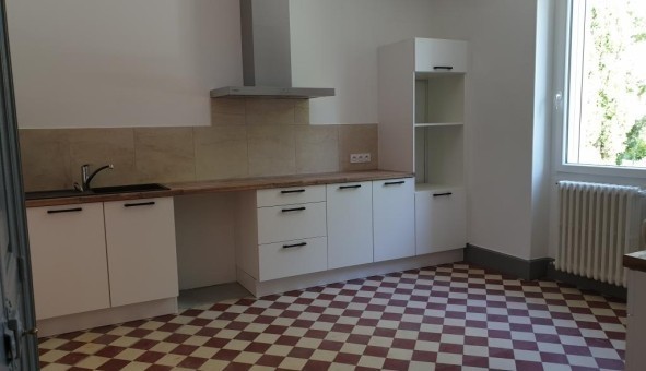 Logement tudiant T5 à Arpavon (26110)