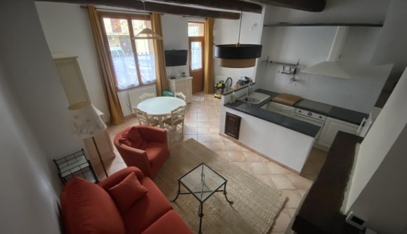 Logement �tudiant T5 &agrave; Artigues (83560)