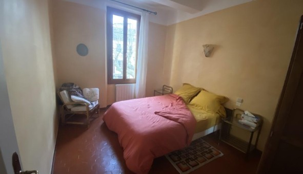 Logement �tudiant T5 &agrave; Artigues (83560)