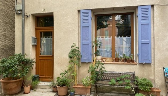 Logement �tudiant T5 &agrave; Artigues (83560)