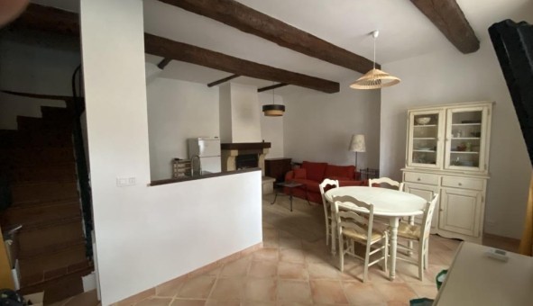 Logement �tudiant T5 &agrave; Artigues (83560)