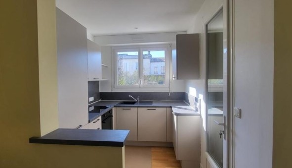 Logement �tudiant T5 &agrave; Arveyres (33500)