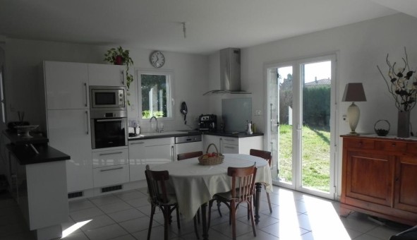 Logement tudiant T5 à Auberives sur Varze (38550)