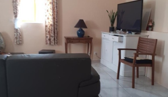 Logement tudiant Location T5 Vide Audes (03190)