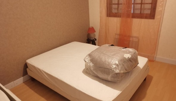 Logement tudiant T5 à Audrix (24260)