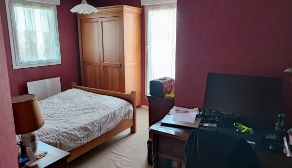 Logement �tudiant T5 &agrave; Aulhat Saint Privat (63500)